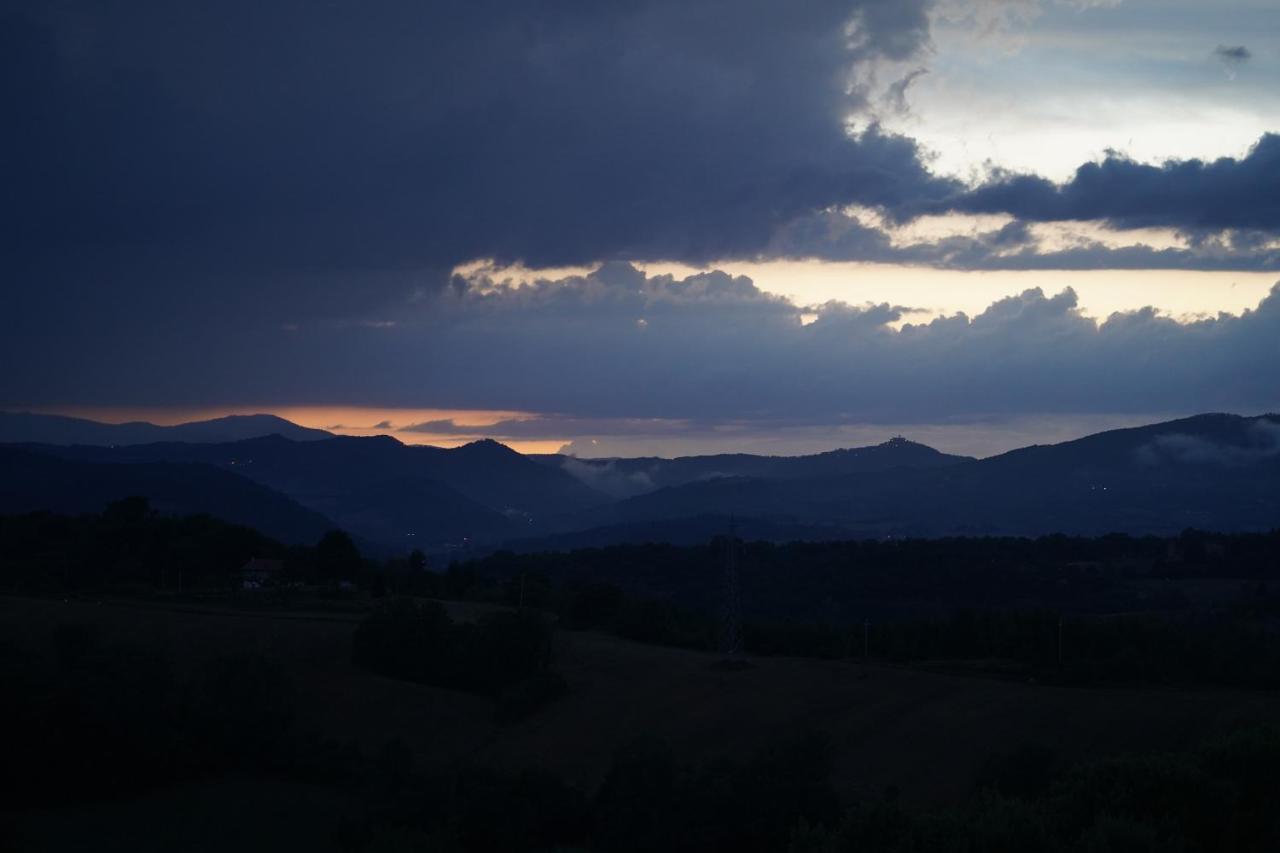 Agriturismo Il Sarale - Umbria Città di Castello Dış mekan fotoğraf